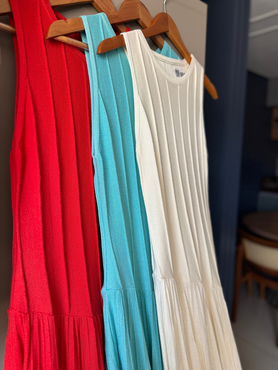 Vestido tricô midi Laís vermelho — Vestidos Malê